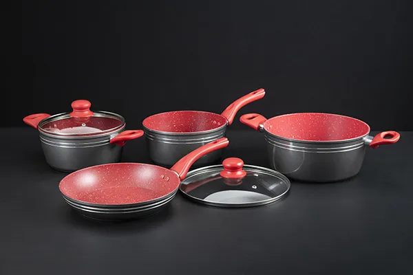 Conjunto de panelas RedSilver Premium com design sofisticado em fundo escuro